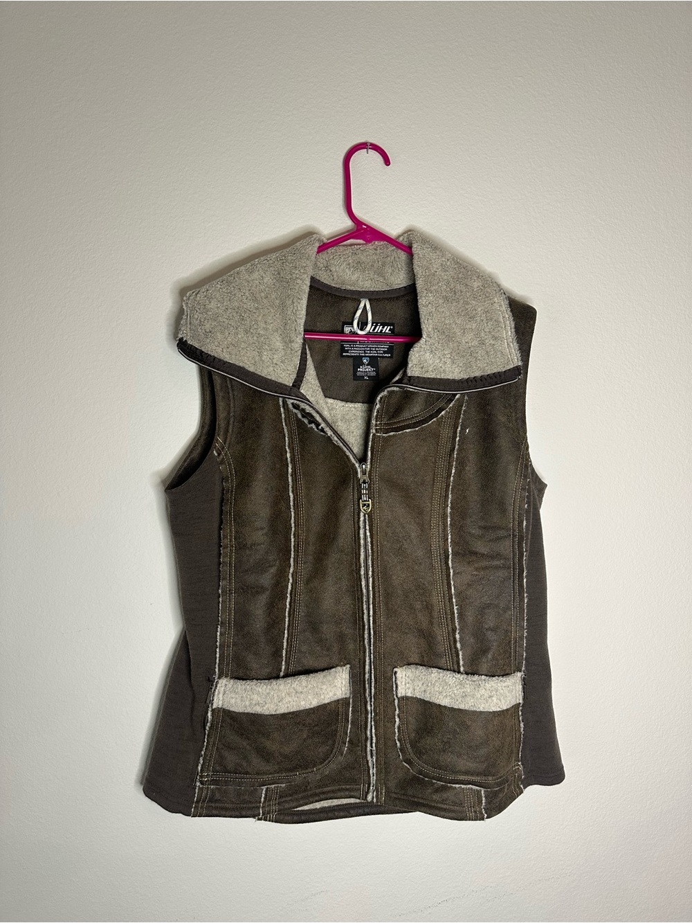 KUHL Brown Shearling-Trim Vest with Cream Accents - Picture 2 of 4